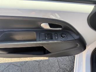 Volkswagen Up! 1.0 BMT move up! picture 15