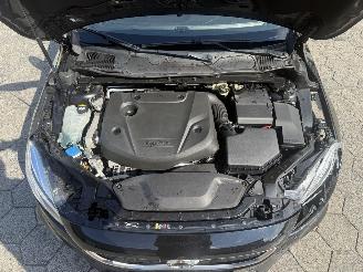 Volvo V-40 2.0 D3 Business Sport AUTOMAAT PANO picture 7