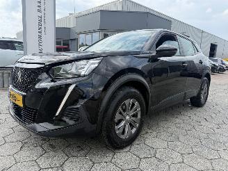 skadebil auto Peugeot 2008 1.2 PureTech Active Pack 2023/6