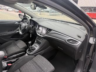 Opel Astra 1.0 Online Edition picture 17