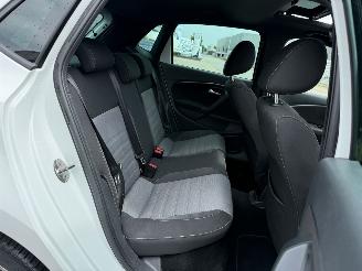 Volkswagen Polo 1.2 AUTOMAAT TSI Highline picture 15