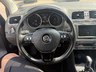 Volkswagen Polo 1.2 TSI Highline AUTOMAAT picture 20