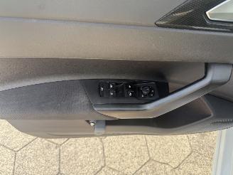 Volkswagen Polo 1.0 TSI Life Business picture 14