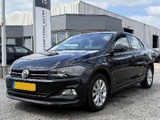 krockskadad bil auto Volkswagen Polo 1.0 TSI Comfortline Business 2018/8