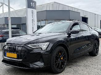 skadebil auto Audi E-tron Sportback 50 quattro S edition 71 kWh 2022/4