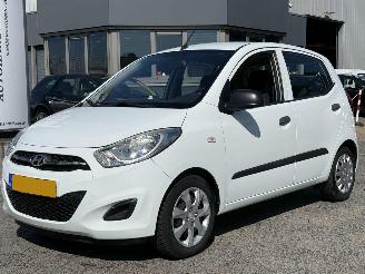 Voiture accidenté Hyundai I-10 1.1 i-Drive 2013/10