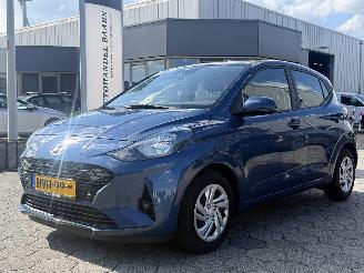 skadebil auto Hyundai I-10 1.0 Premium AUTOMAAT 2025/9