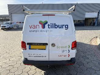 Volkswagen Transporter 2.0 TDI L2H3 28 Comfortline picture 5
