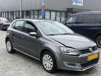 Volkswagen Polo 1.4-16V Comfortline AUTOMAAT picture 3