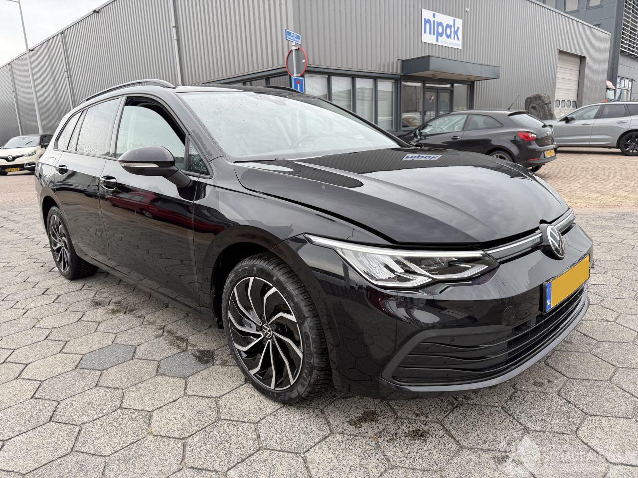 Volkswagen Golf Variant 1.0 eTSI Life Business