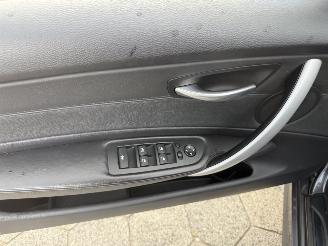 BMW 1-serie Cabrio 120i High Executive picture 16