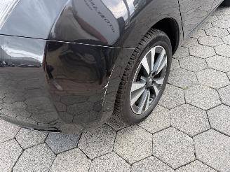 Nissan Leaf Tekna 30 kWh picture 5