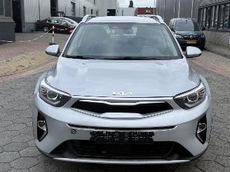 Kia Stonic 1.0 T-GDi MHEV DynamicLine picture 2