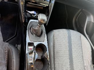 Peugeot 208 1.2 PureTech Allure Pack picture 21