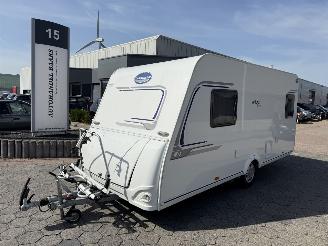Unfall Kfz Wohnwagen Caravelair  Antares Style 450 Truma Moover 2016/3