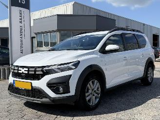Schadeauto Dacia Jogger 1.0 TCe 110 Expression 7persoons 2023/5