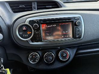 Toyota Yaris 1.0 VVT-i Aspiration picture 19
