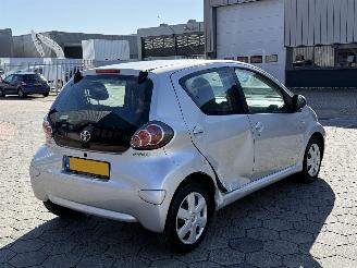 Toyota Aygo 1.0-12V Comfort picture 4