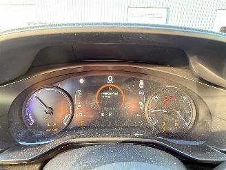 Mazda MX-3 e-SkyActiv R-EV 170 Makoto picture 17