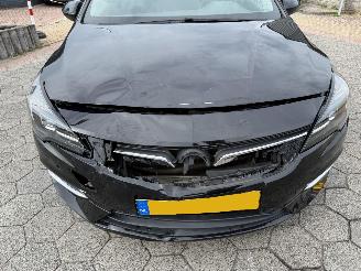 Opel Astra 1.2 Edition picture 9