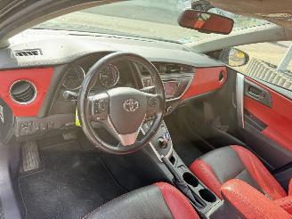 Toyota Auris Touring Sports 1.8 Hybrid Lease+ picture 16