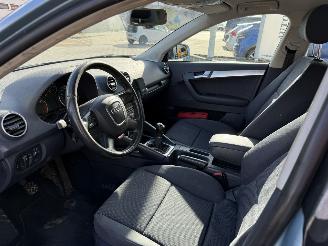 Audi A3 Sportback 2.0 FSI Ambiente picture 14