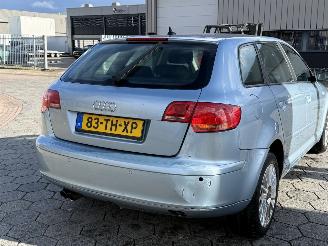 Audi A3 Sportback 2.0 FSI Ambiente picture 9