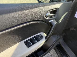 Renault Captur E-TECH PLUG-IN HYBRID picture 10