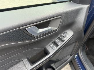 Ford Kuga 2.5 PHEV ST-Line picture 9