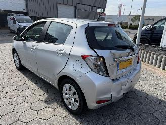 Toyota Yaris 1.0 VVT-i Aspiration picture 6