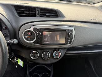 Toyota Yaris 1.0 VVT-i Aspiration picture 21