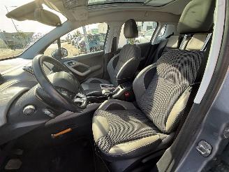Peugeot 2008 1.2 PureTech Allure picture 14