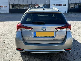 Toyota Auris Touring Sports 1.8 Hybrid Lease picture 5