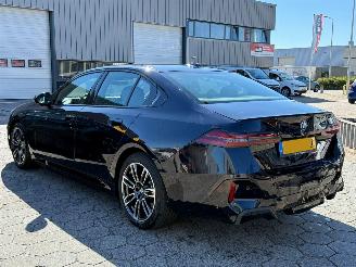 BMW 5-serie 530e picture 6