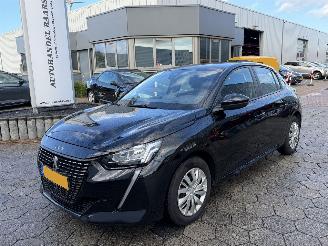 Schadeauto Peugeot 208 1.2 PureTech Active 2023/1