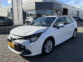 Vaurioauto  passenger cars Toyota Corolla Touring Sports Touring Sports Hybrid 140 Active 2025/2
