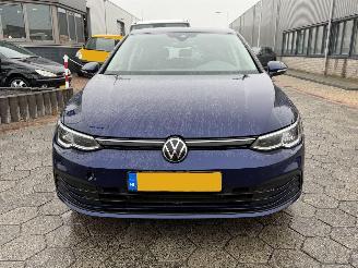 Volkswagen Golf 1.0 TSI Life picture 2