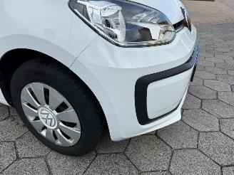 Volkswagen Up! 1.0 picture 8