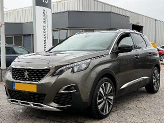 Unfallwagen Peugeot 3008 1.2 PureTech GT Line 2018/10