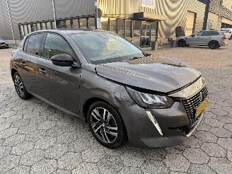 Peugeot 208 1.2 PureTech Style picture 3