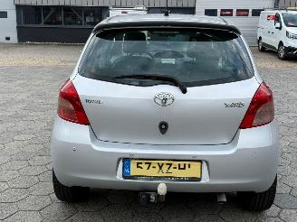 Toyota Yaris 1.3 VVTi Sol picture 5