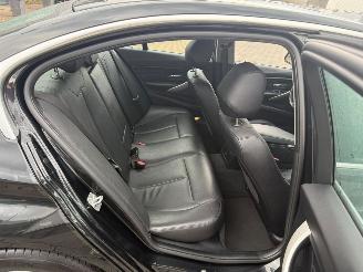 BMW 3-serie 330e Centennial High Executive picture 9