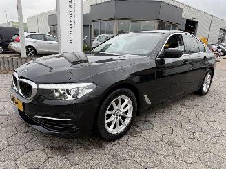 Voiture accidenté BMW 5-serie 520i Executive 2018/8