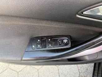 Opel Astra 1.0 Edition picture 16