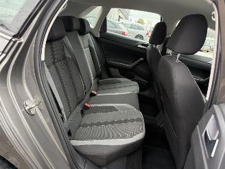 Volkswagen Polo 1.0 TSI Highline Automaat picture 13