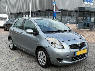 Toyota Yaris 1.3 VVTi Sol picture 3