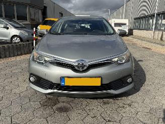 Toyota Auris 1.2T Aspiration Limited picture 2
