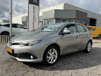 damaged passenger cars Toyota Auris 1.2T Aspiration Limited 2016/8