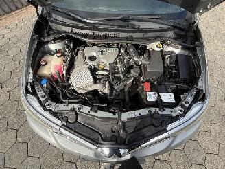 Toyota Auris 1.2T Aspiration Limited picture 9