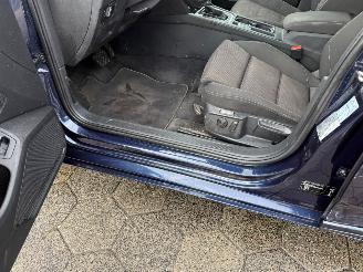 Volkswagen Passat Variant 1.6 TDI Highline AUTOMAAT picture 11